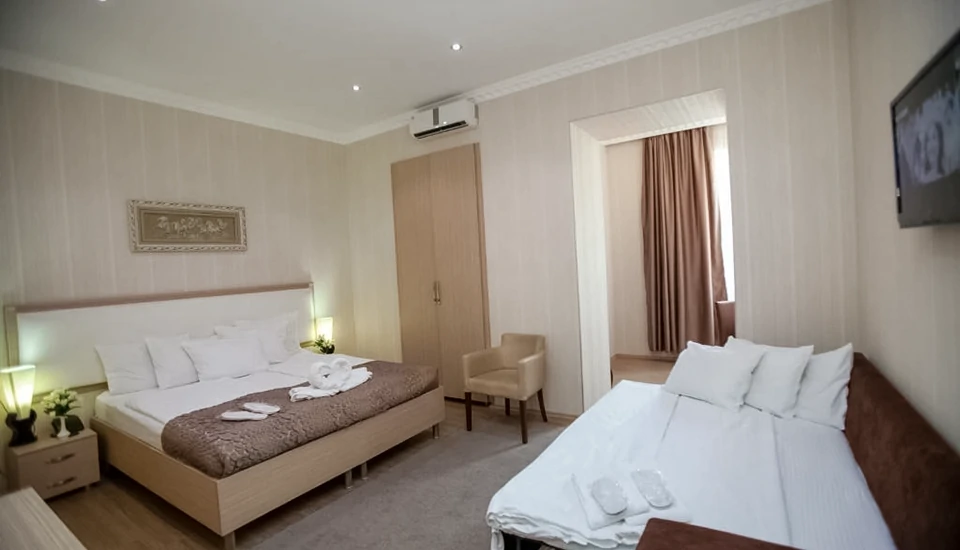 هتل روستاولی پالاس تفلیس